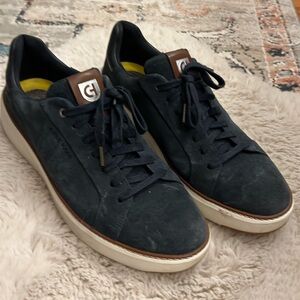 Men’s Cole Haan Suede shoes 11